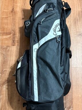 Callaway Black and Gray Golf Stand Bag with Multiple Pockets